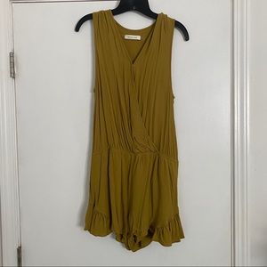 NEVER BEEN WORN - Green Romper